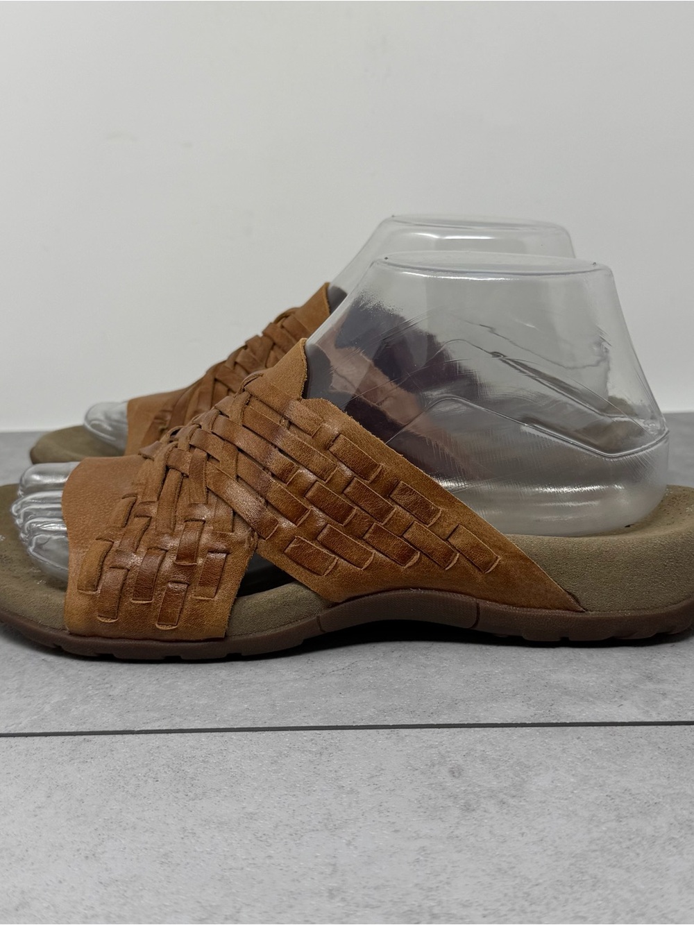 Taos Footwear Woven Slide Sandals - Tan size 8 , boho chic, coastal grandmother